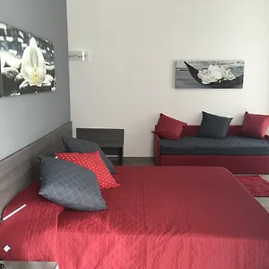 Bed & Breakfast La Dimora Di Garibaldi, Neapel