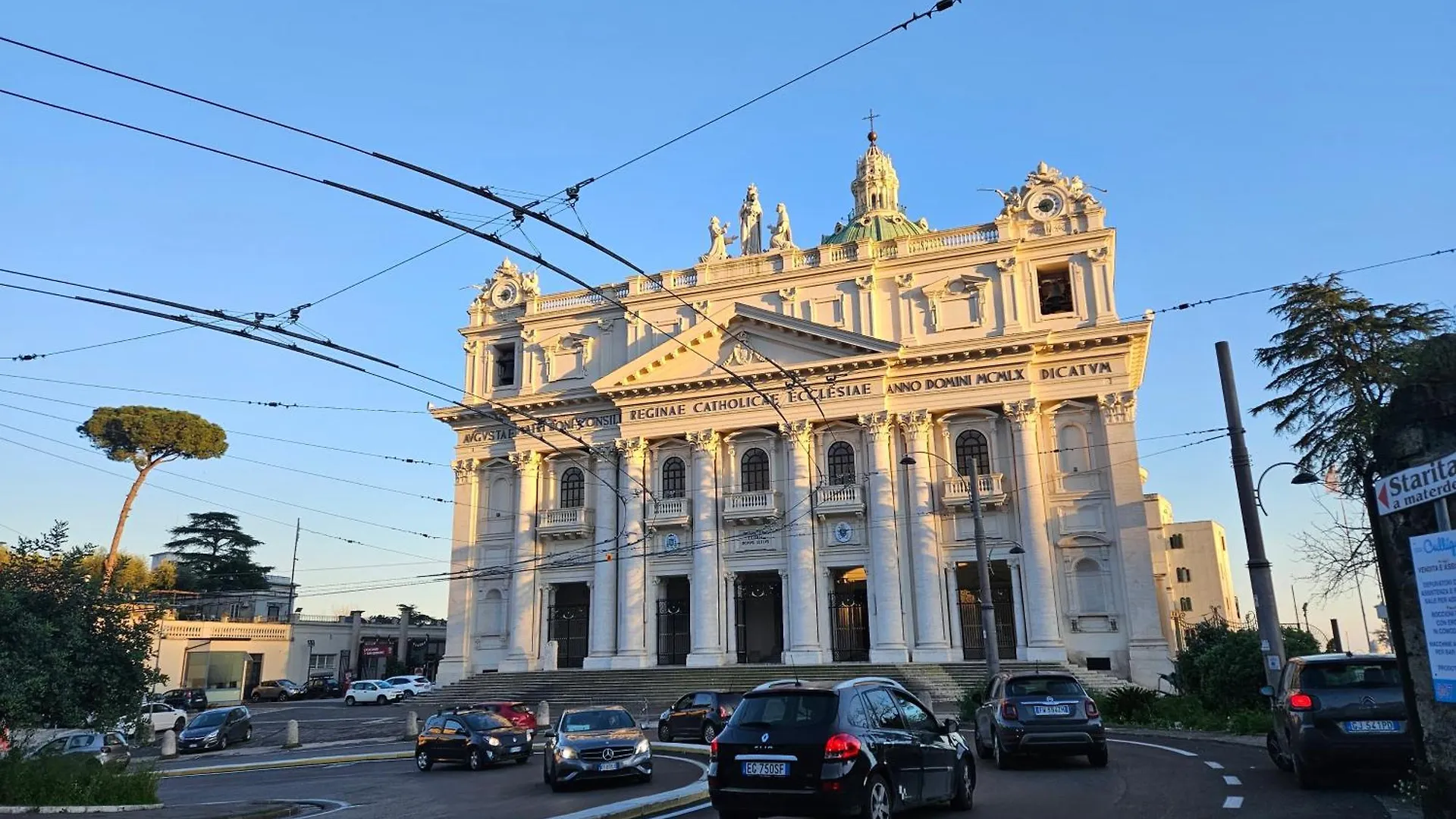 Casa Savoia Dream Apartment Naples